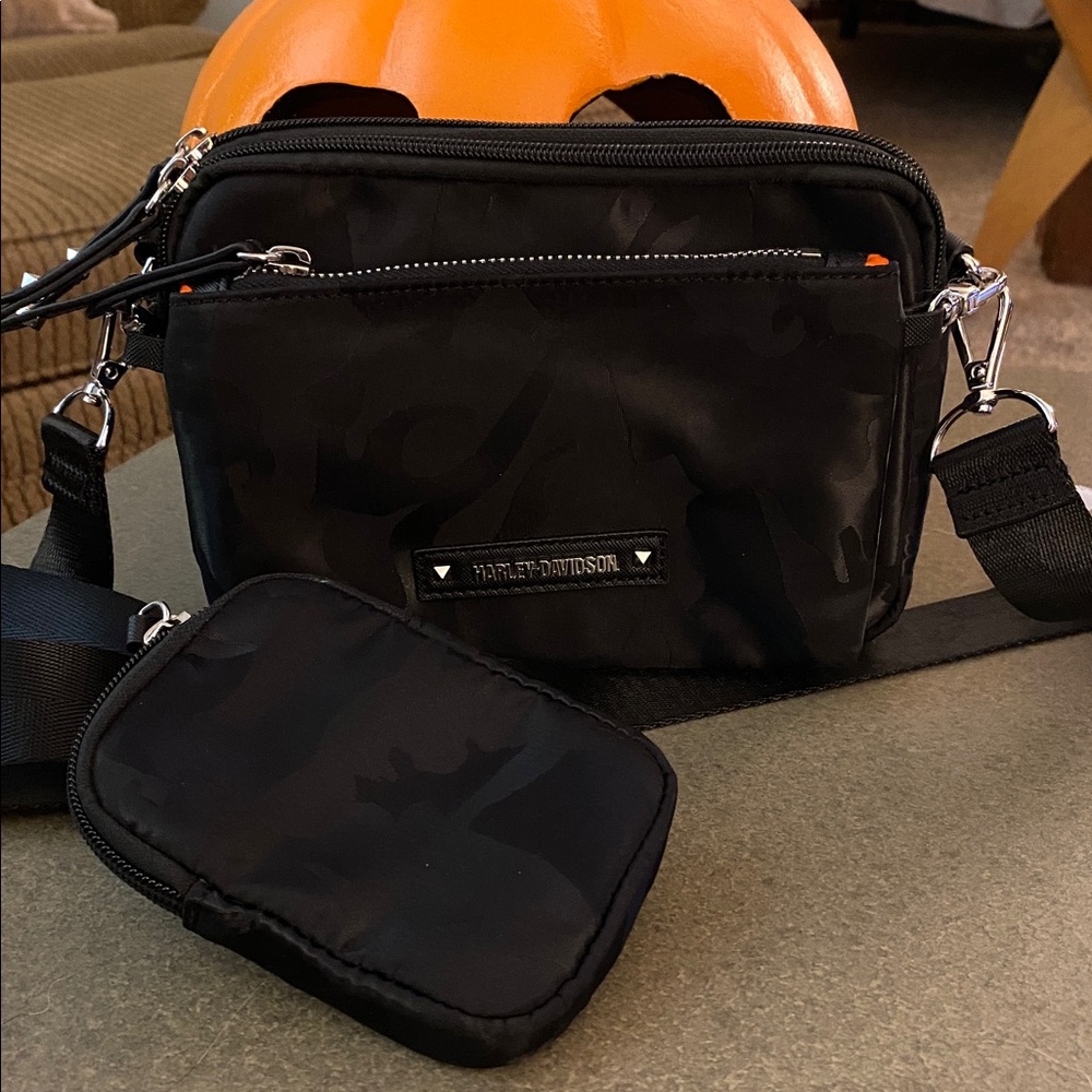 Harley-Davidson Black Camouflage Crossbody Bag Set